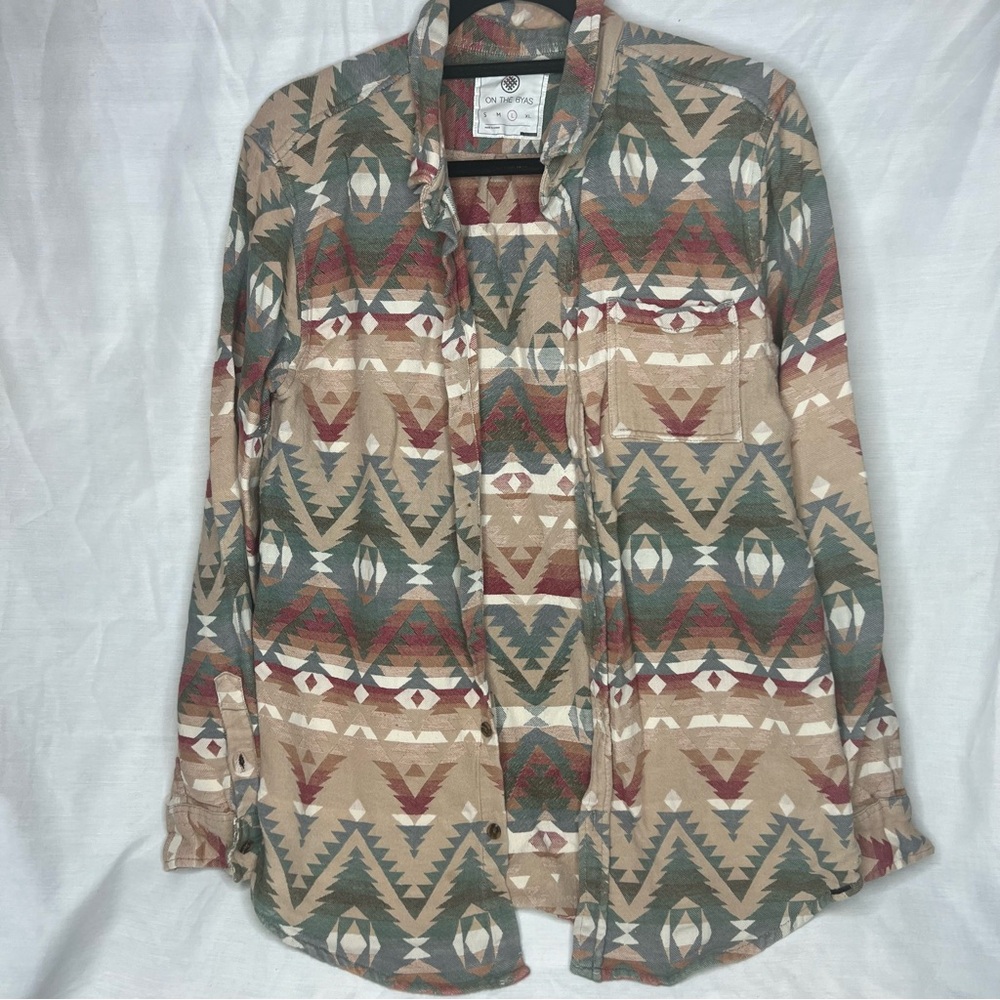 On the Byas L Aztec button up unisex
